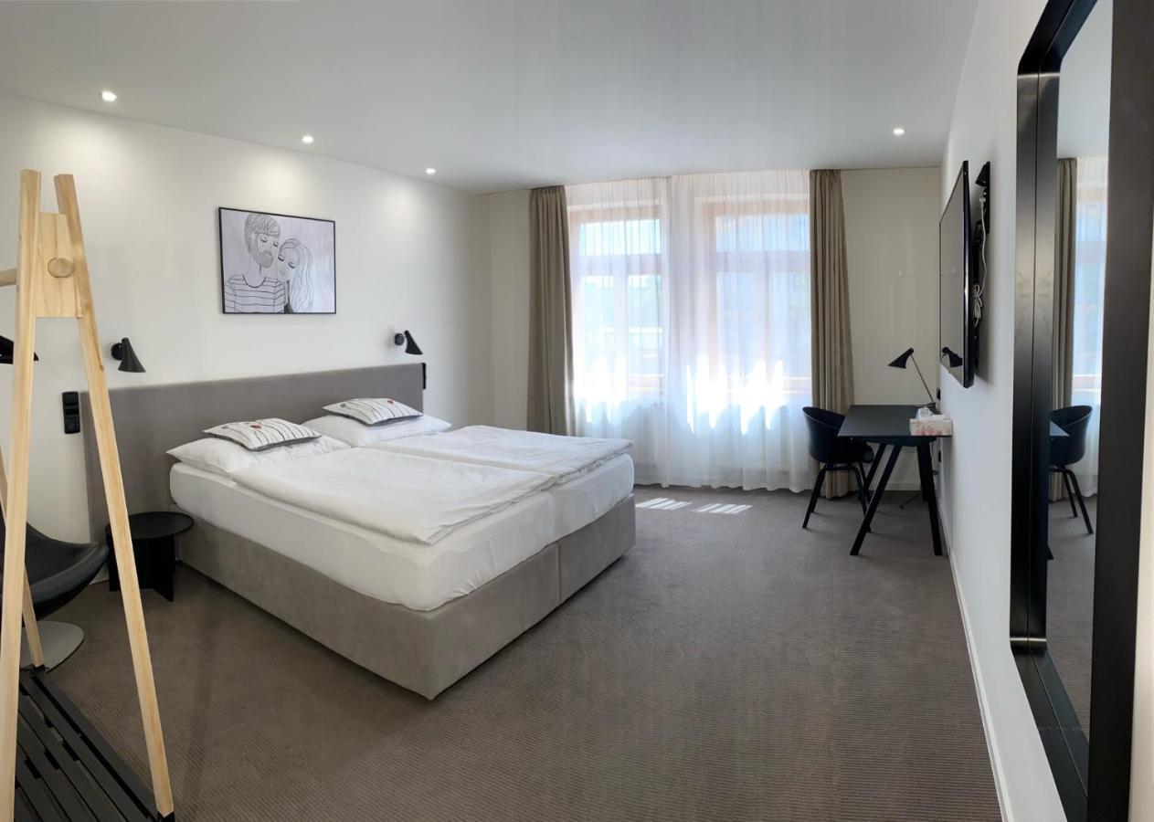 Rozmaryn Hotel B&B Rakovnik Bagian luar foto