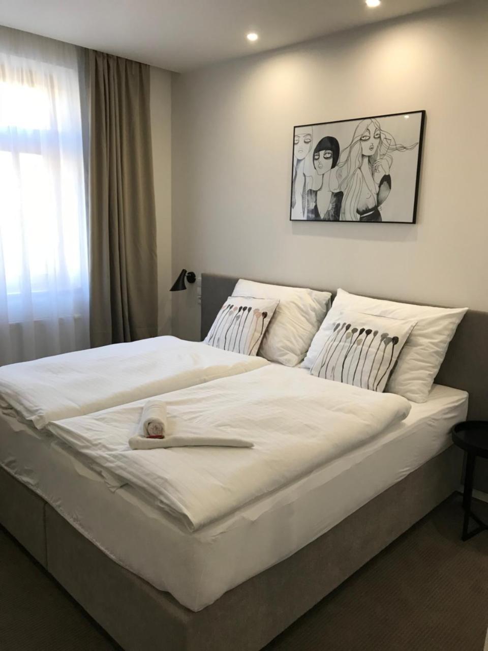 Rozmaryn Hotel B&B Rakovnik Bagian luar foto