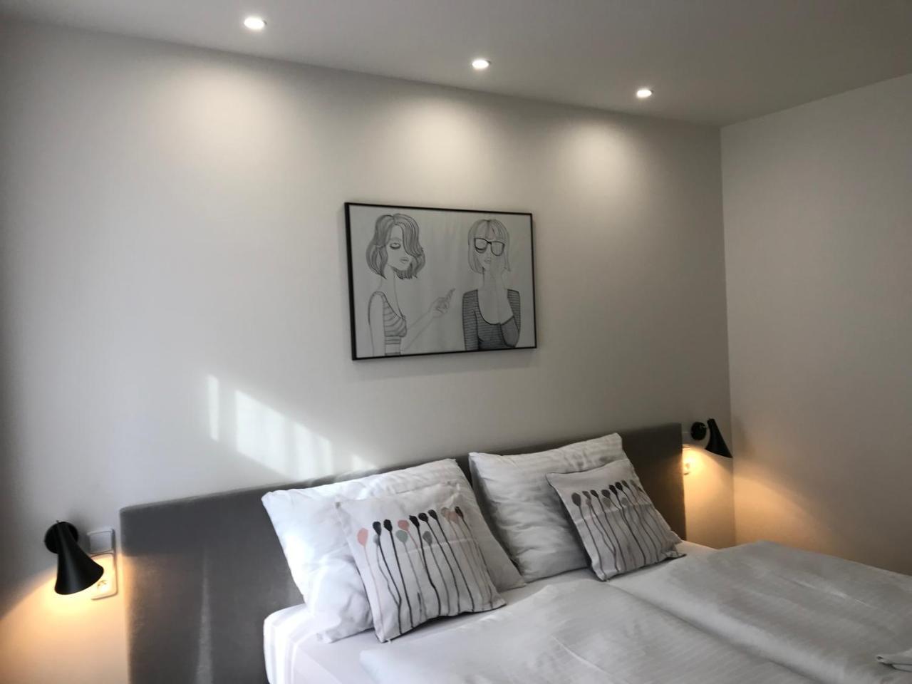 Rozmaryn Hotel B&B Rakovnik Bagian luar foto